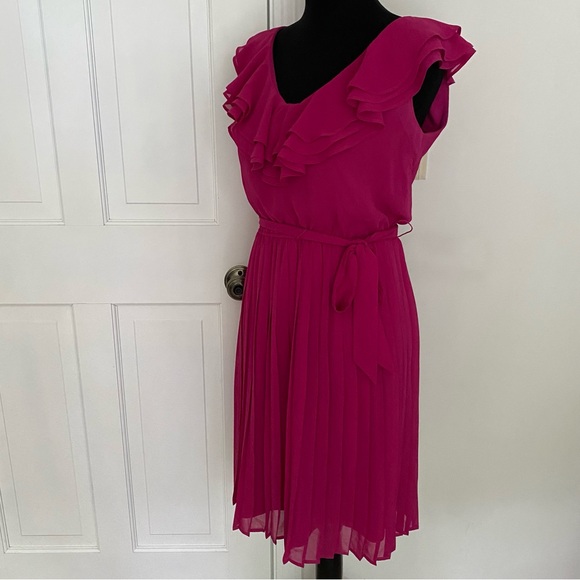 EUC - New Directions Fuchsia Pink Pleated Ruffle Dress, size 6 - Picture 1 of 5